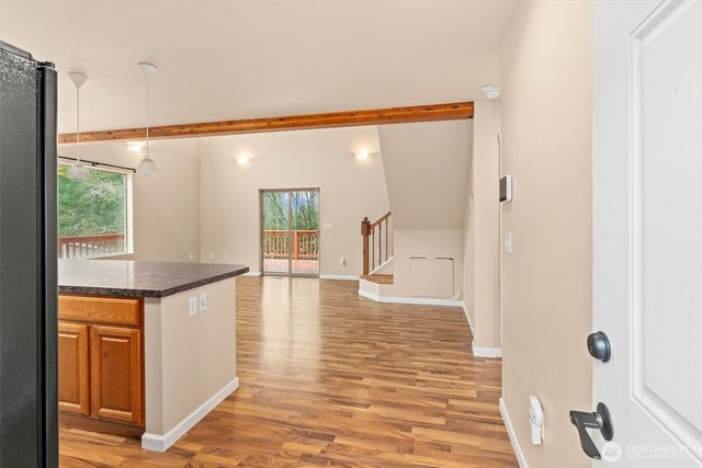 120 W Prairie Loop Road, Elma, WA 98541