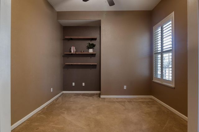 5759 Westchester Cir, Stockton, CA 95219