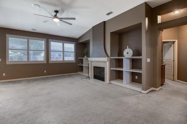 5759 Westchester Cir, Stockton, CA 95219