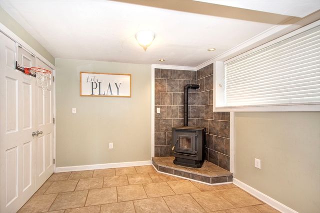 37 Pleasant Street, Pembroke, MA 02359