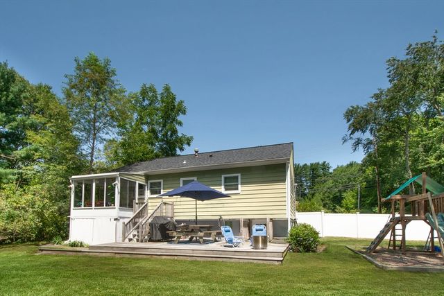 37 Pleasant Street, Pembroke, MA 02359
