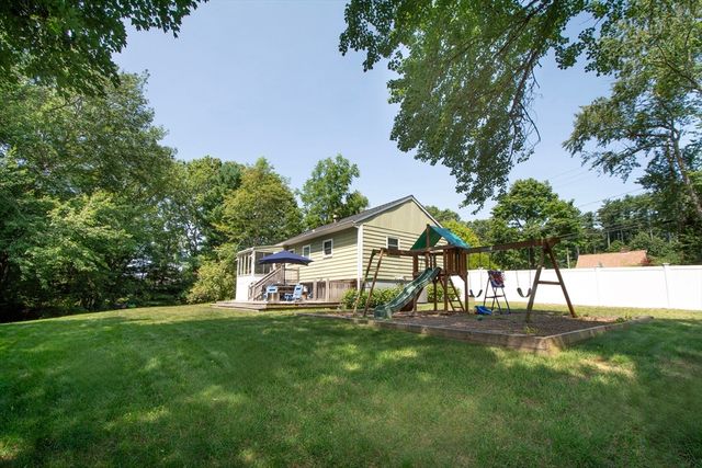 37 Pleasant Street, Pembroke, MA 02359