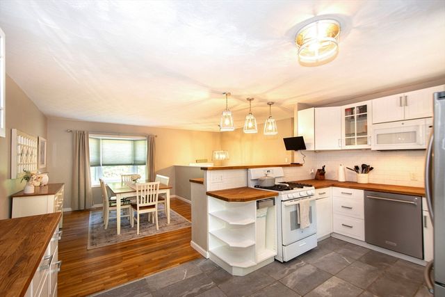 37 Pleasant Street, Pembroke, MA 02359