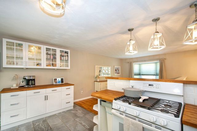 37 Pleasant Street, Pembroke, MA 02359
