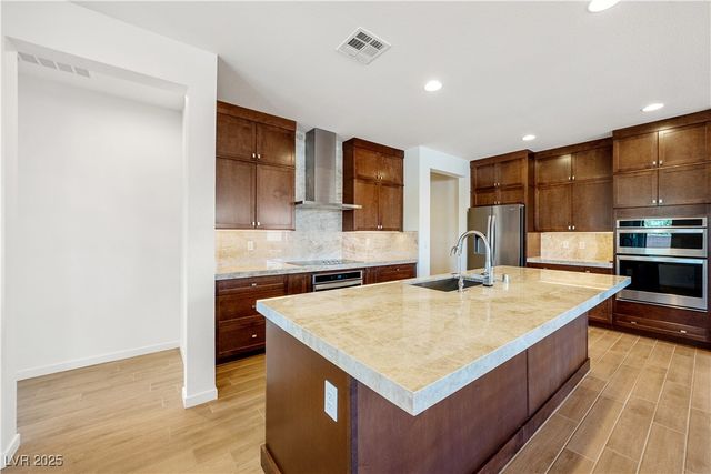 4681 South East Clifftop Drive, Pahrump, NV 89061