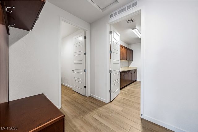 4681 South East Clifftop Drive, Pahrump, NV 89061