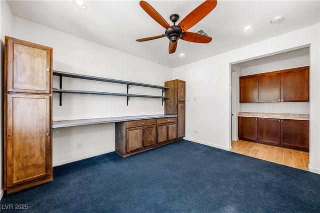 4681 South East Clifftop Drive, Pahrump, NV 89061