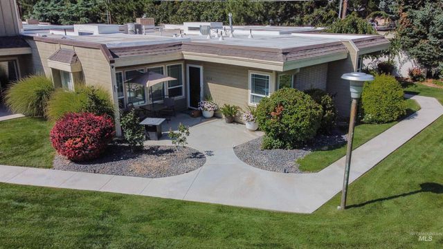 1130 N Imperial Lane, Boise, ID 83704 property photo