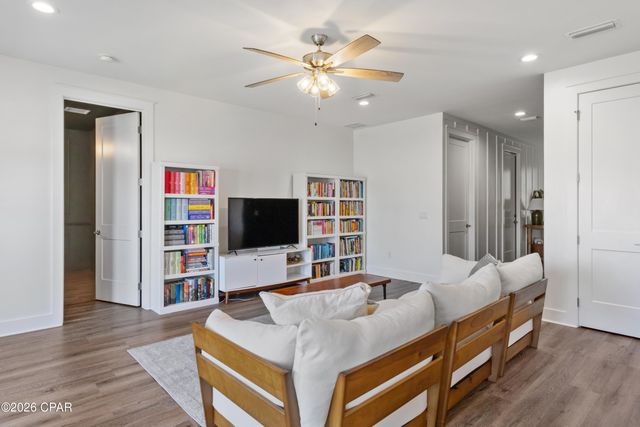 1322 W 30th Street, Panama City, FL 32405