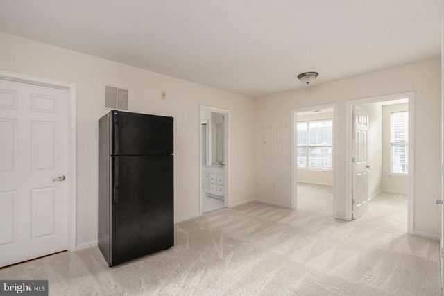 1825 CEDAR COVE WAY #201, Woodbridge, VA 22191