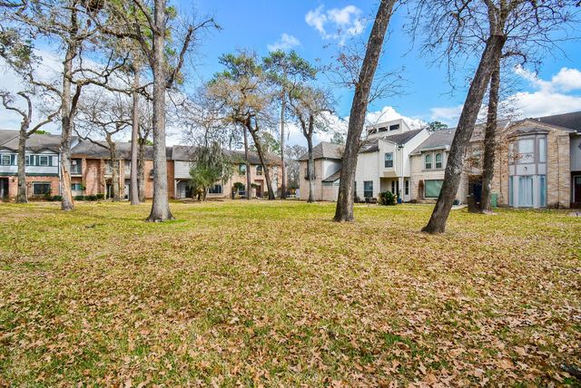 666 N Eldridge Parkway, Houston, TX 77079