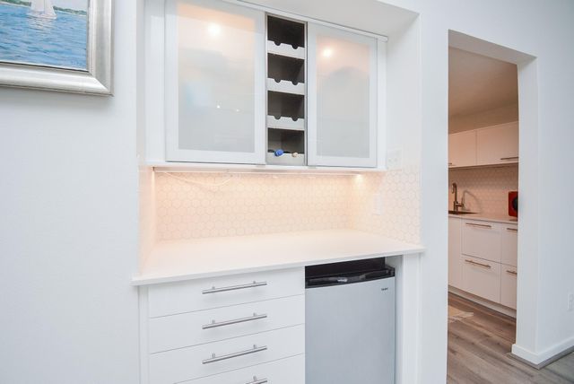 666 N Eldridge Parkway, Houston, TX 77079