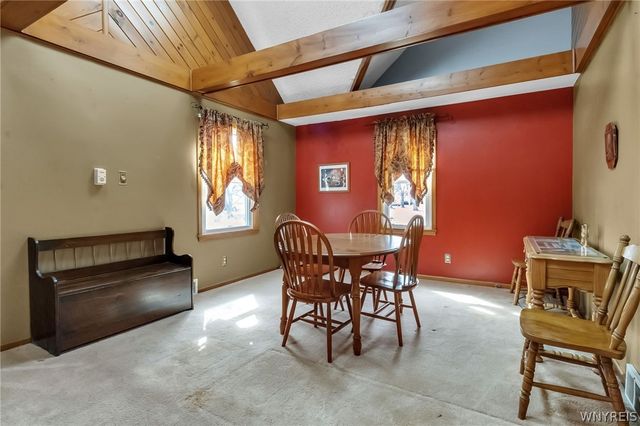 876 Pioneer Drive, North Tonawanda, NY 14120