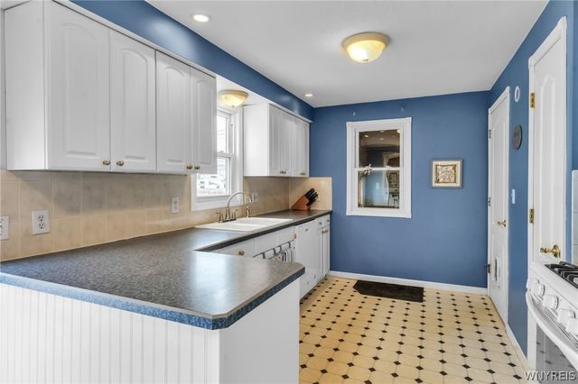 876 Pioneer Drive, North Tonawanda, NY 14120