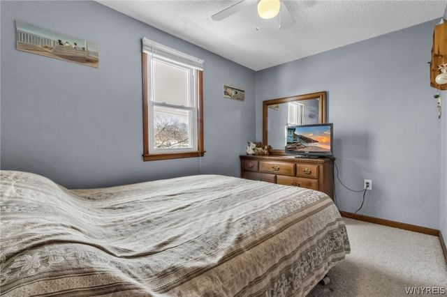 876 Pioneer Drive, North Tonawanda, NY 14120