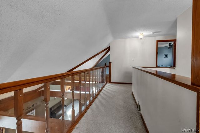 876 Pioneer Drive, North Tonawanda, NY 14120