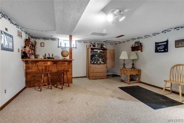 876 Pioneer Drive, North Tonawanda, NY 14120