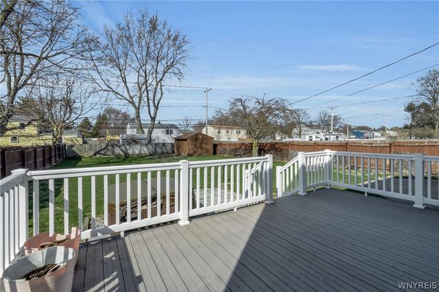 876 Pioneer Drive, North Tonawanda, NY 14120