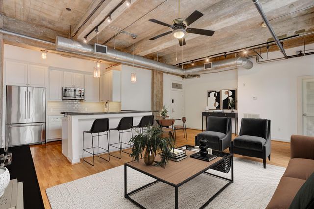 204 Travis Street 4D, Houston, TX 77002