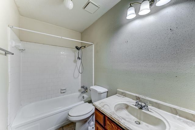 10015 Enchanted Stone Drive, Houston, TX 77070