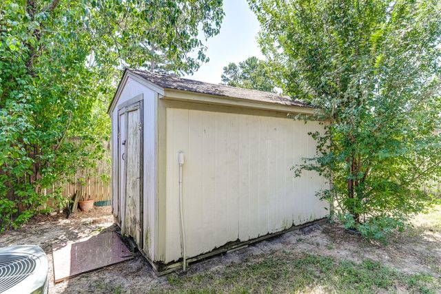 10015 Enchanted Stone Drive, Houston, TX 77070