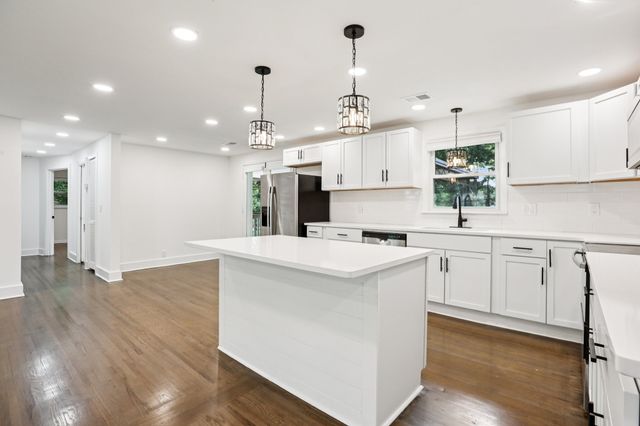 4108 Edwards Ave, Nashville, TN 37216