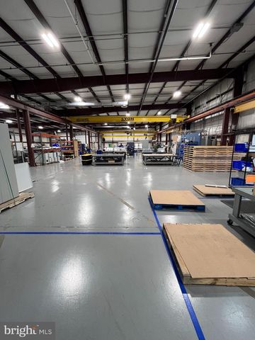 310 EMIG RD, York, PA 17406