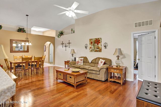 12396 HICKORY FOREST Road, Jacksonville, FL 32226