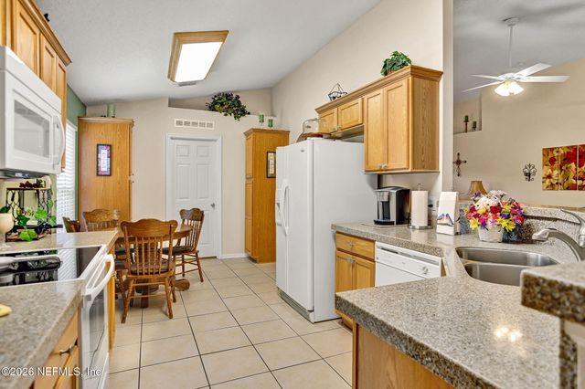 12396 HICKORY FOREST Road, Jacksonville, FL 32226