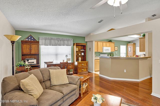 12396 HICKORY FOREST Road, Jacksonville, FL 32226