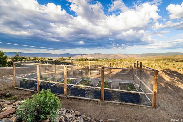 5745 Carl Drive, Reno, NV 89511