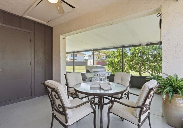 5330 Mendoza, West Palm Beach, FL 33415