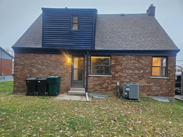 6024 Sunridge Drive, Cincinnati, OH 45224