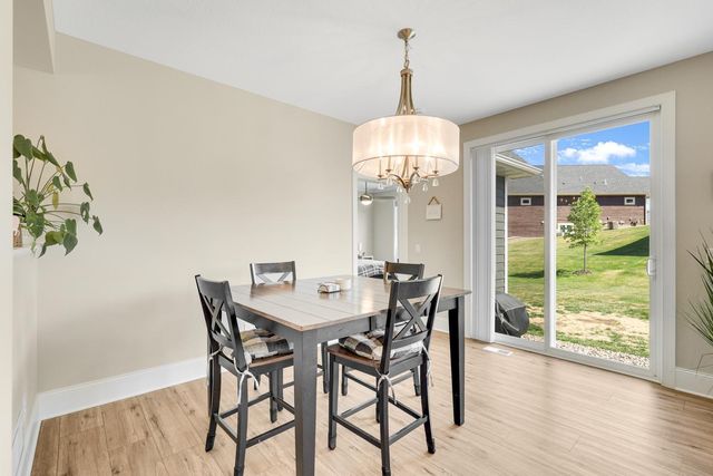 17972 Gresford Lane, Lakeville, MN 55044
