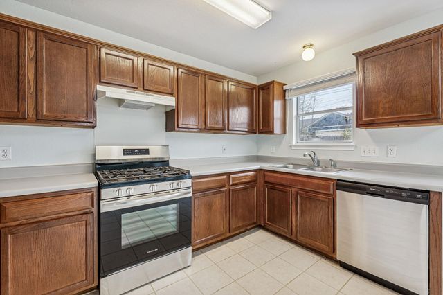 1712 Southwestern TRL, Round Rock, TX 78664