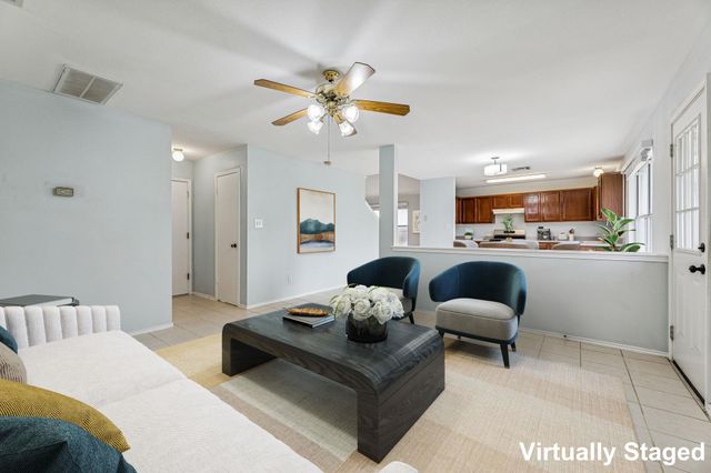 1712 Southwestern TRL, Round Rock, TX 78664