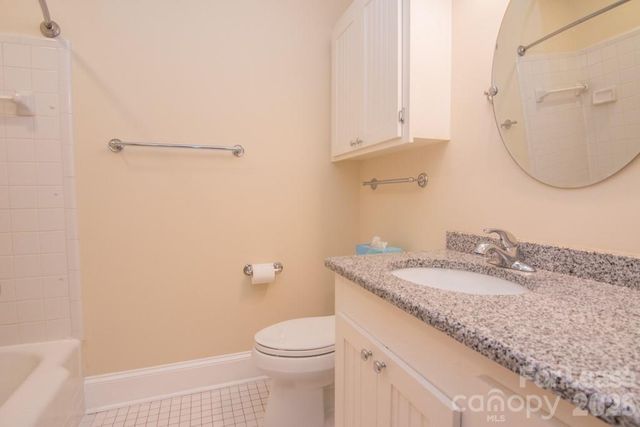 1000 Jefferson Drive, Charlotte, NC 28270