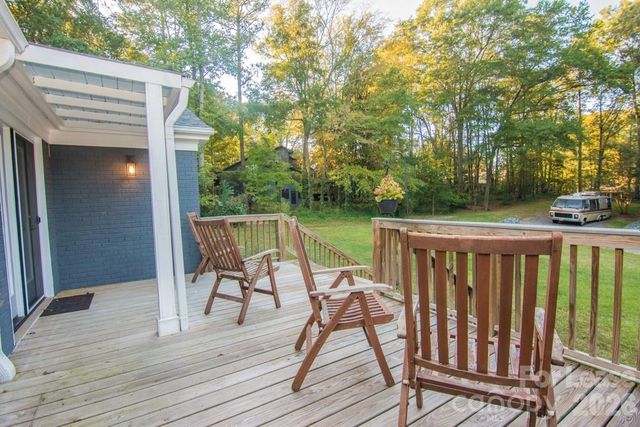 1000 Jefferson Drive, Charlotte, NC 28270