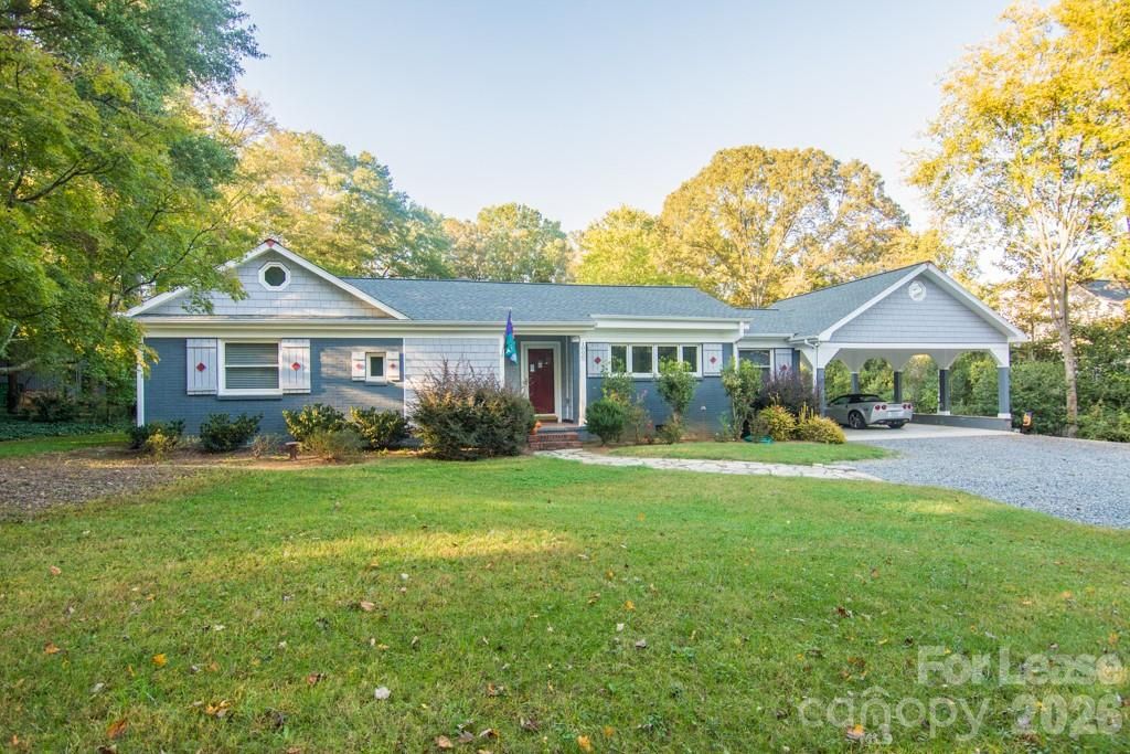 1000 Jefferson Drive, Charlotte, NC 28270