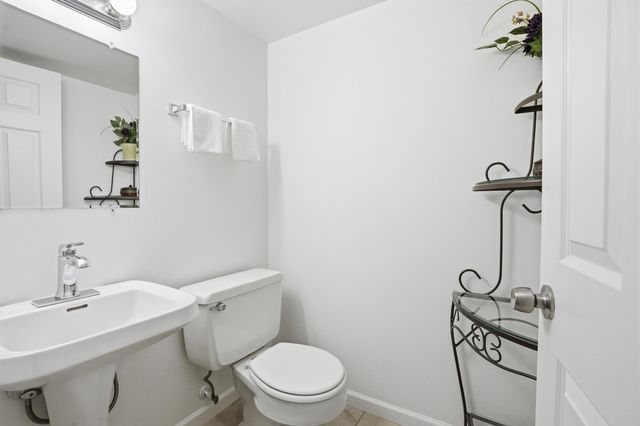 1819 Burgundy Street, Schererville, IN 46375