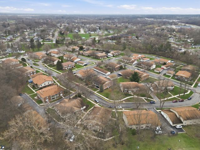 1819 Burgundy Street, Schererville, IN 46375