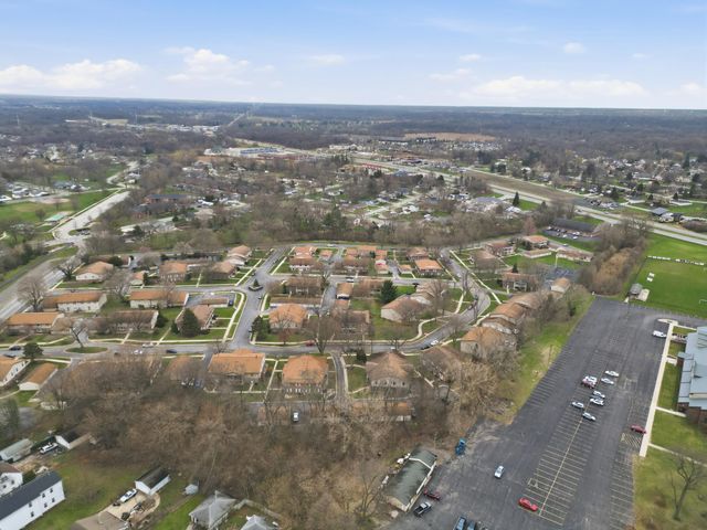 1819 Burgundy Street, Schererville, IN 46375