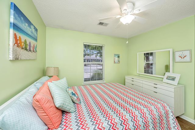 1575 Blaze Lane, Charleston, SC 29412