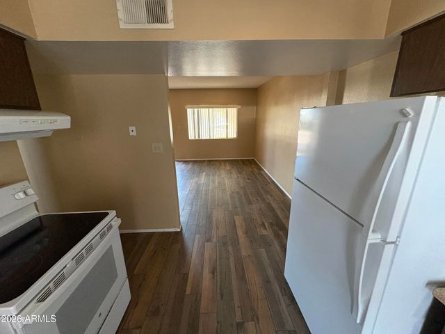 11214 W NEVADA Avenue, Youngtown, AZ 85363