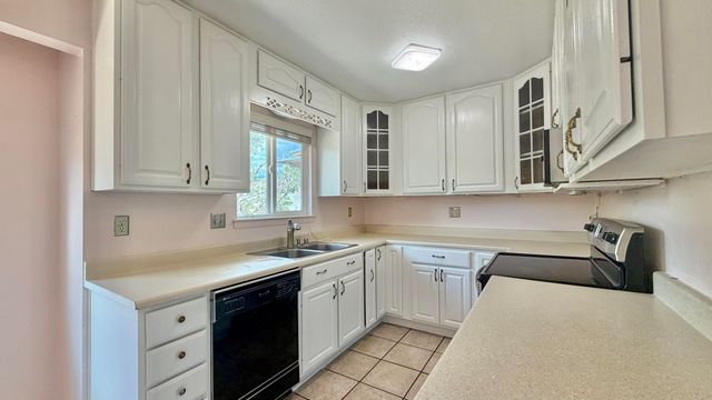 12205 Brentwood Hills Boulevard NE, Albuquerque, NM 87112