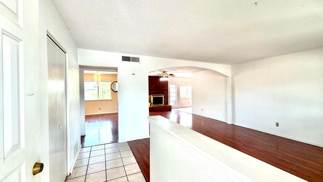12205 Brentwood Hills Boulevard NE, Albuquerque, NM 87112