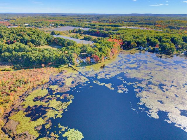 207 White Pond Road, Lancaster, MA 01523