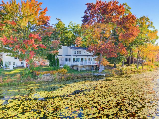 207 White Pond Road, Lancaster, MA 01523