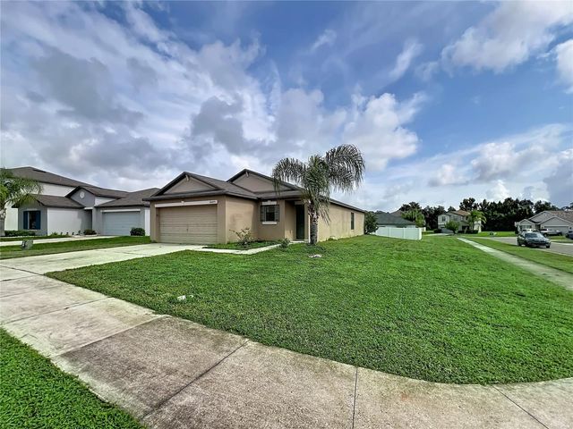 36095 CARRIAGE PINE COURT, Zephyrhills, FL 33541