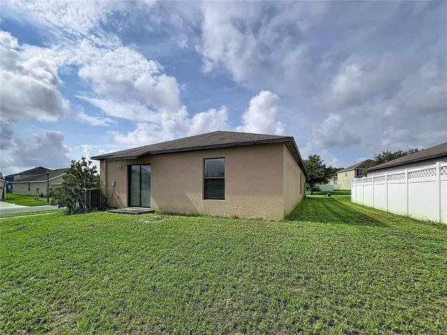 36095 CARRIAGE PINE COURT, Zephyrhills, FL 33541